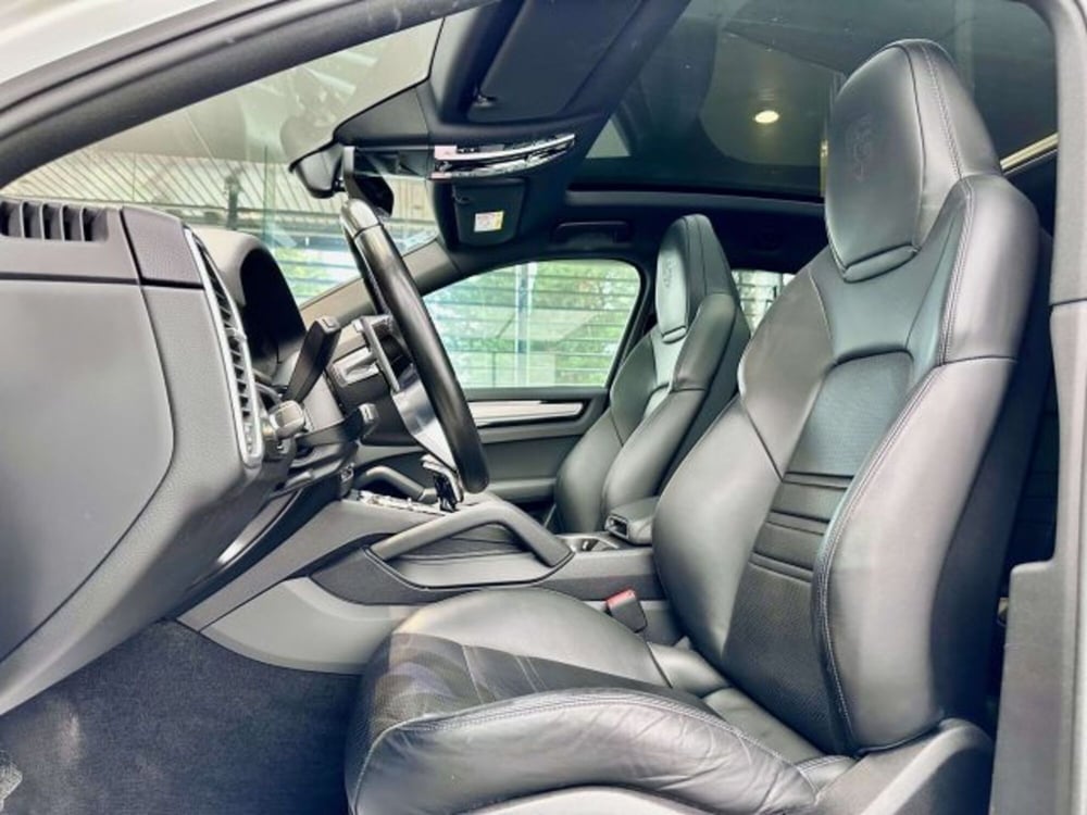 Porsche Cayenne usata a Torino (10)