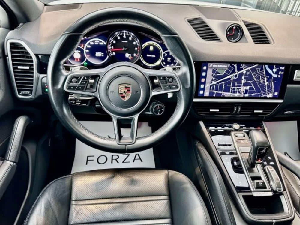 Porsche Cayenne usata a Torino (14)