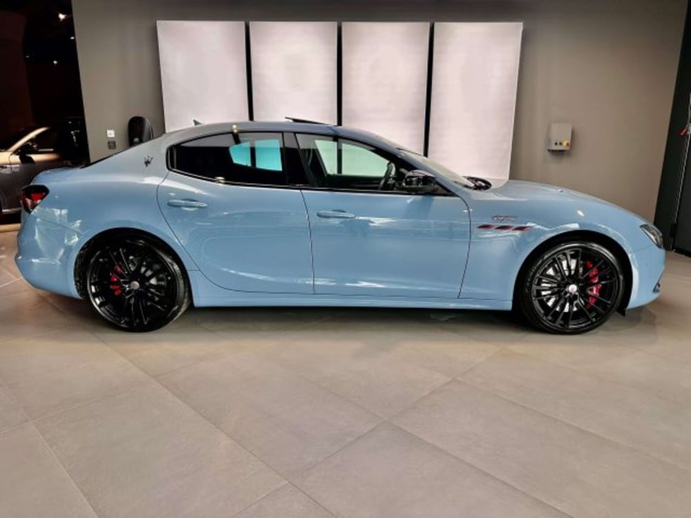Maserati Ghibli nuova a Torino (5)