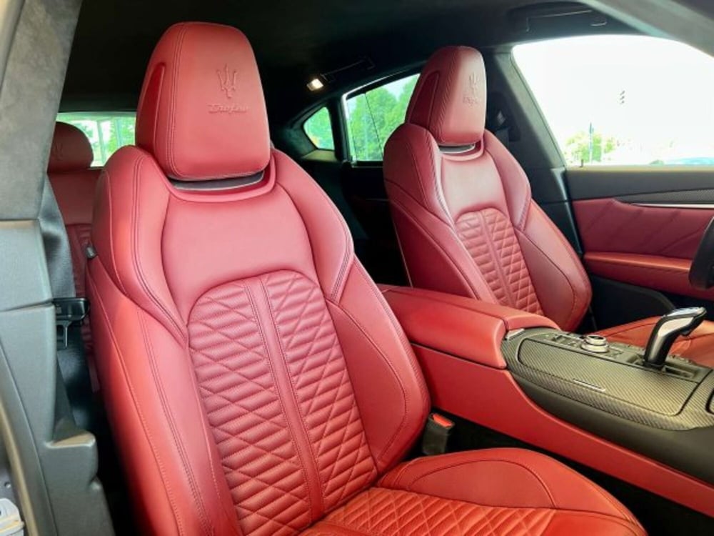 Maserati Levante usata a Torino (12)