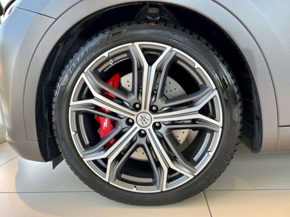 Maserati Levante usata a Torino (4)