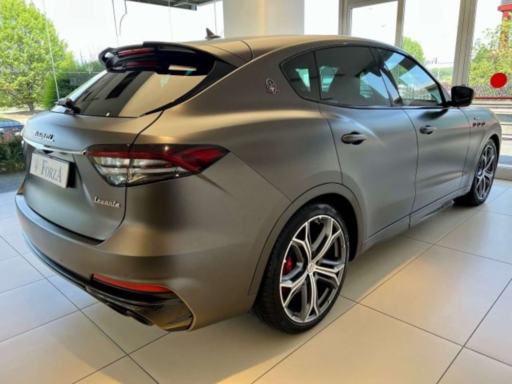 Maserati Levante usata a Torino (8)