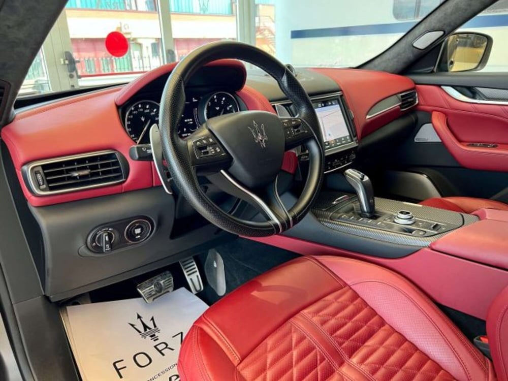 Maserati Levante usata a Torino (9)