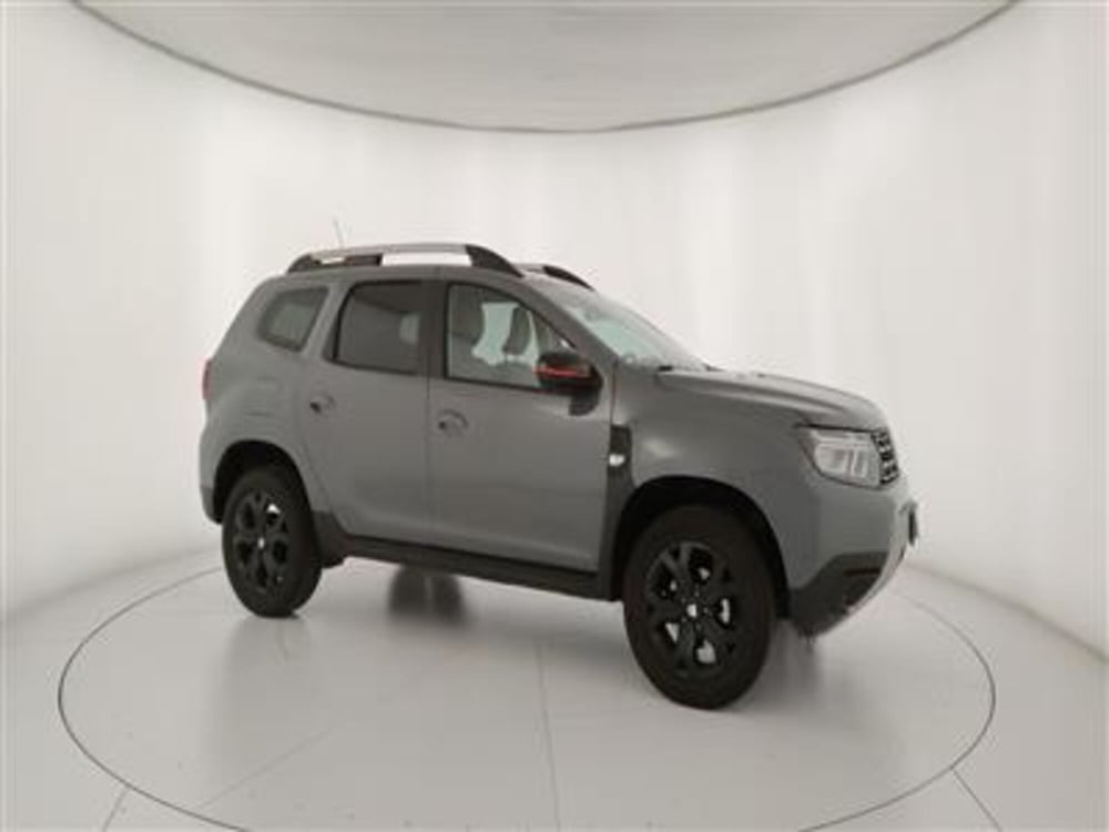 Dacia Duster usata a Bari (10)