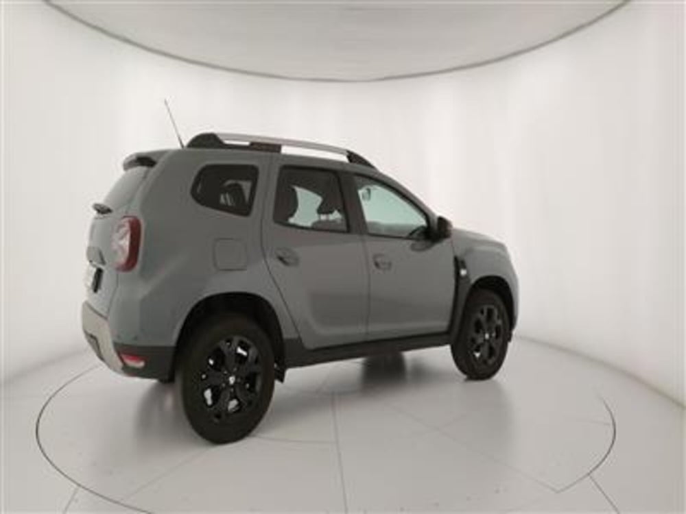 Dacia Duster usata a Bari (8)