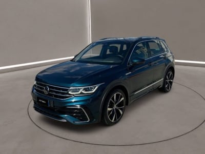 Volkswagen Tiguan 2.0 TDI 150 CV SCR DSG 4MOTION R-Line del 2022 usata a Caltanissetta