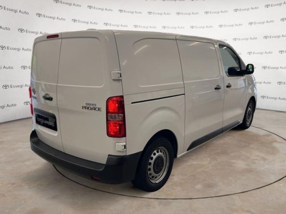 Toyota Proace usata a Vercelli (16)
