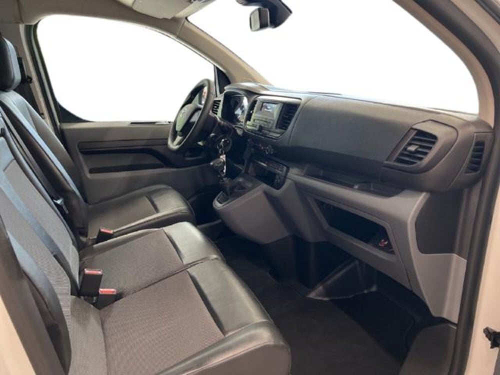 Toyota Proace usata a Vercelli (6)