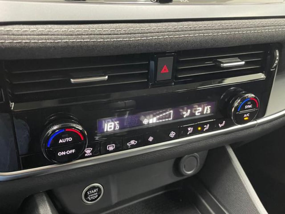 Nissan Qashqai nuova a Como (18)