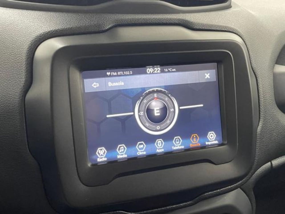 Jeep Renegade usata a Como (17)