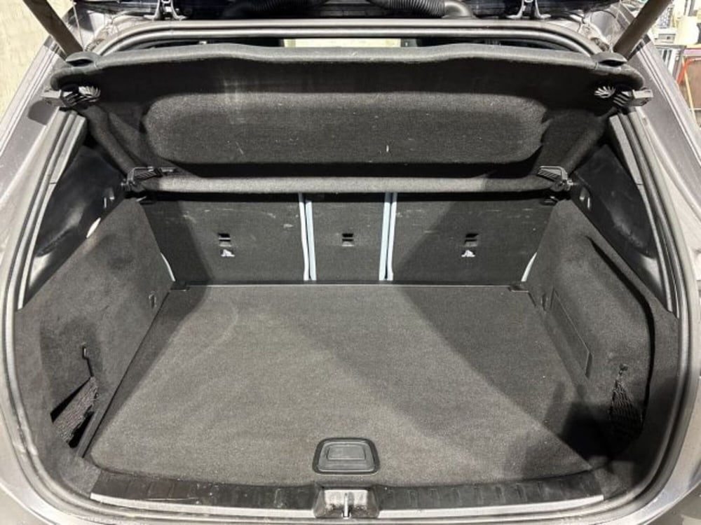 Mercedes-Benz GLA SUV usata a Bologna (8)