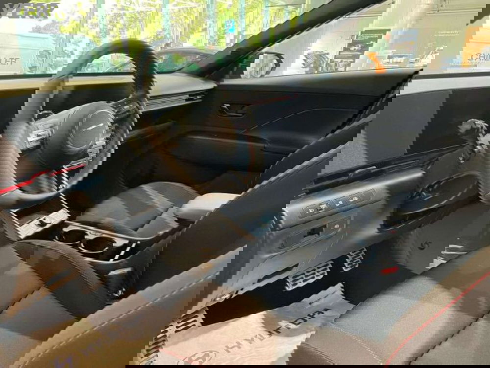 Hyundai Kona nuova a Milano (7)