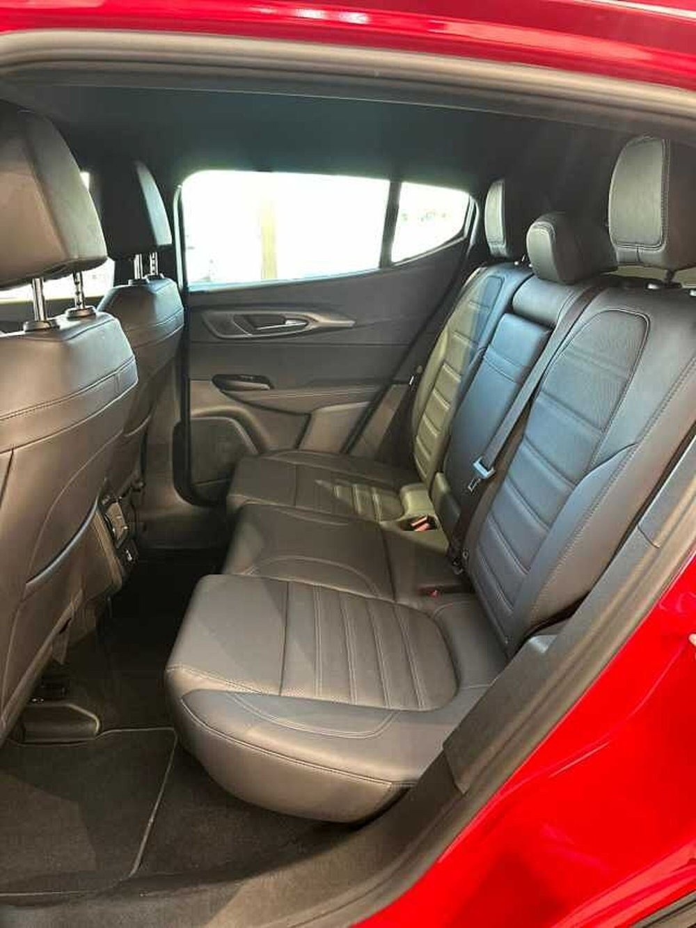 Alfa Romeo Tonale usata a Venezia (14)