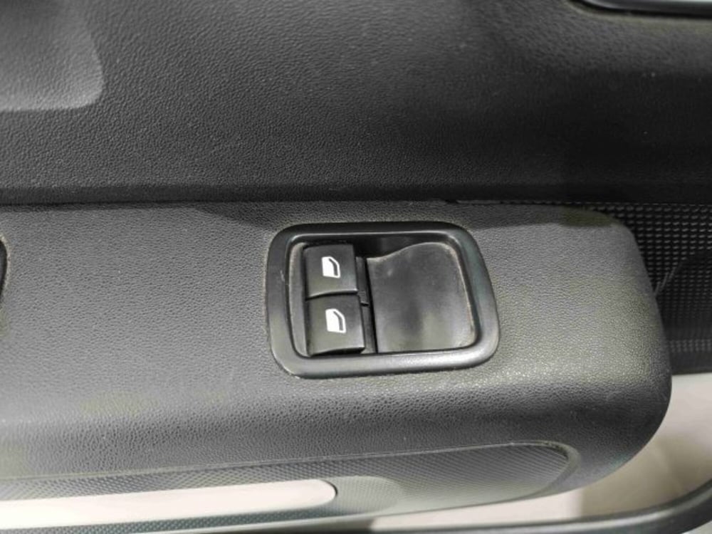 Citroen C3 usata a Catania (19)