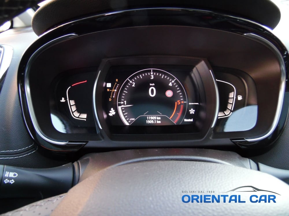 Renault Espace usata a La Spezia (13)