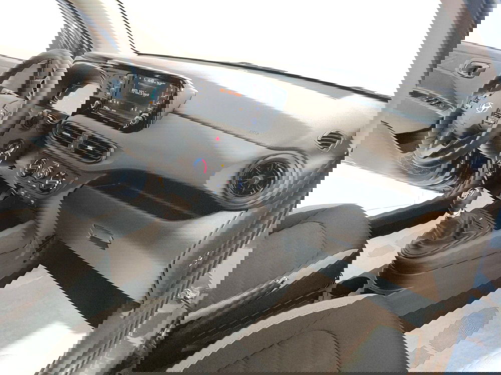 Hyundai i10 nuova a Teramo (12)