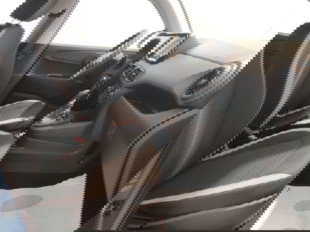 Hyundai i10 nuova a Teramo (15)