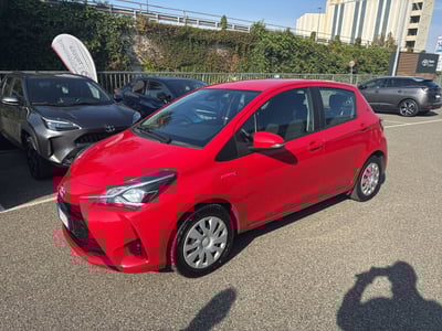 Toyota Yaris 1.5 Hybrid 5 porte Cool del 2018 usata a Piacenza