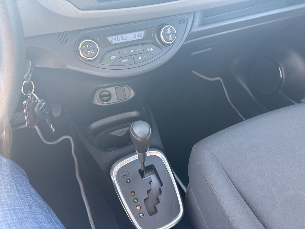 Toyota Yaris usata a Piacenza (10)