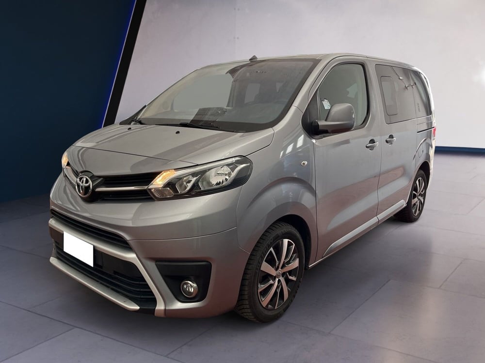 Toyota Proace Verso usata a Torino (2)