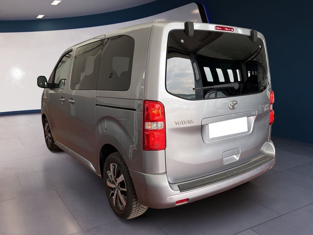 Toyota Proace Verso usata a Torino (6)