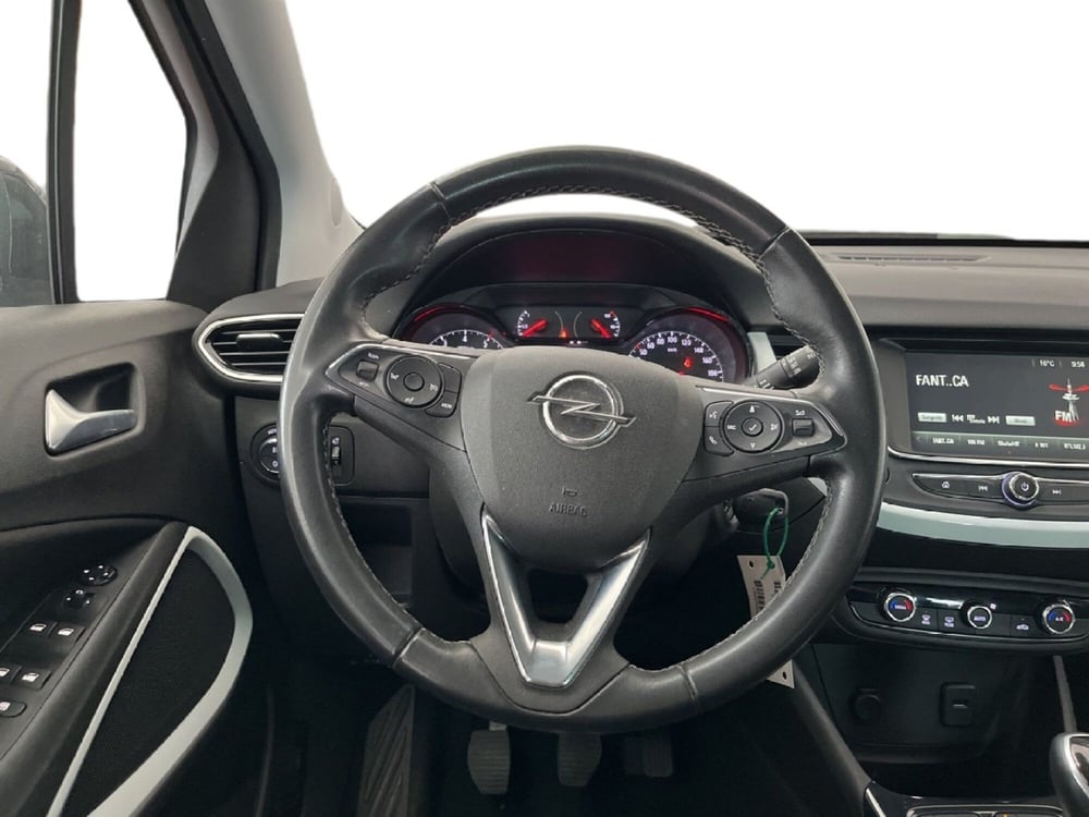 Opel Crossland X usata a Torino (12)