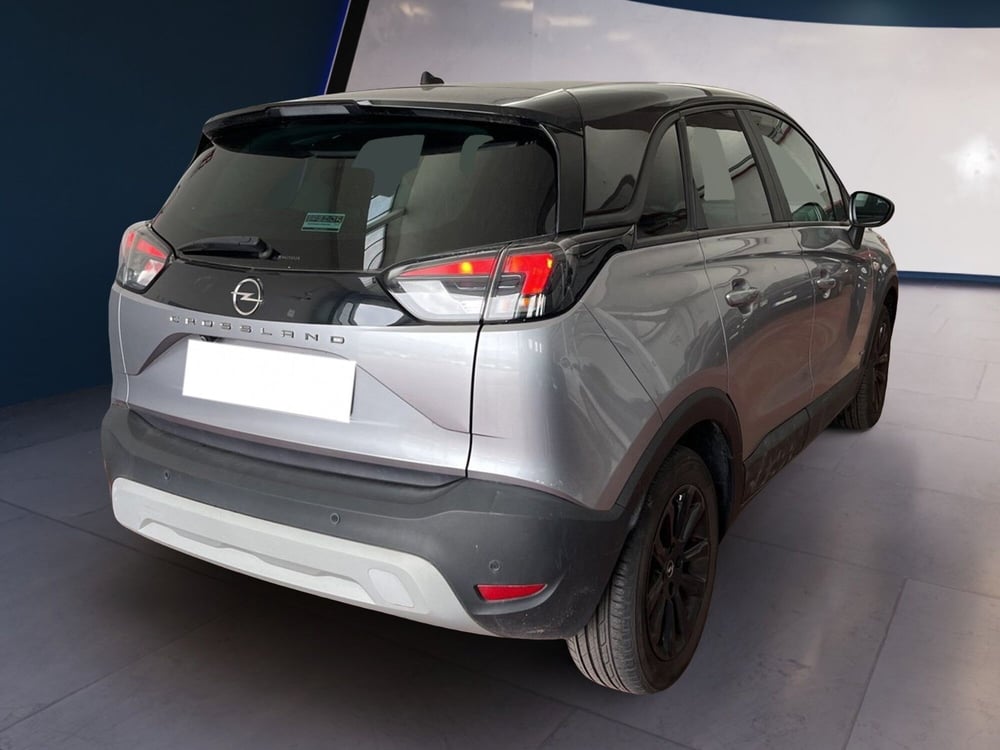 Opel Crossland X usata a Torino (4)