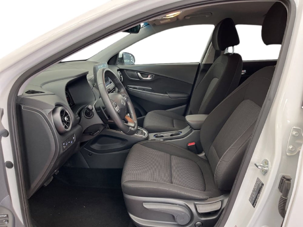 Hyundai Kona usata a Torino (10)