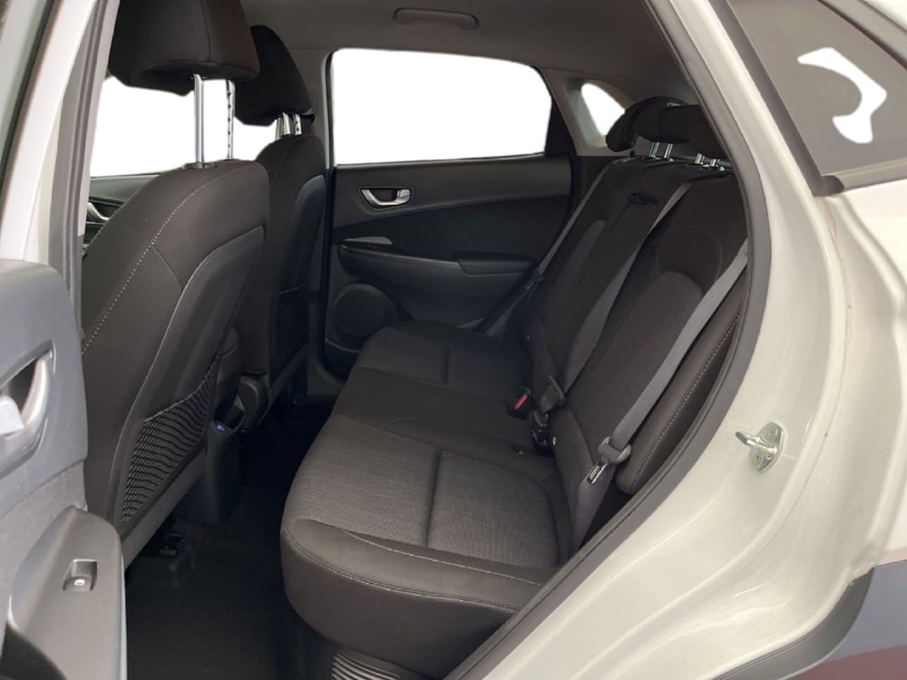 Hyundai Kona usata a Torino (9)