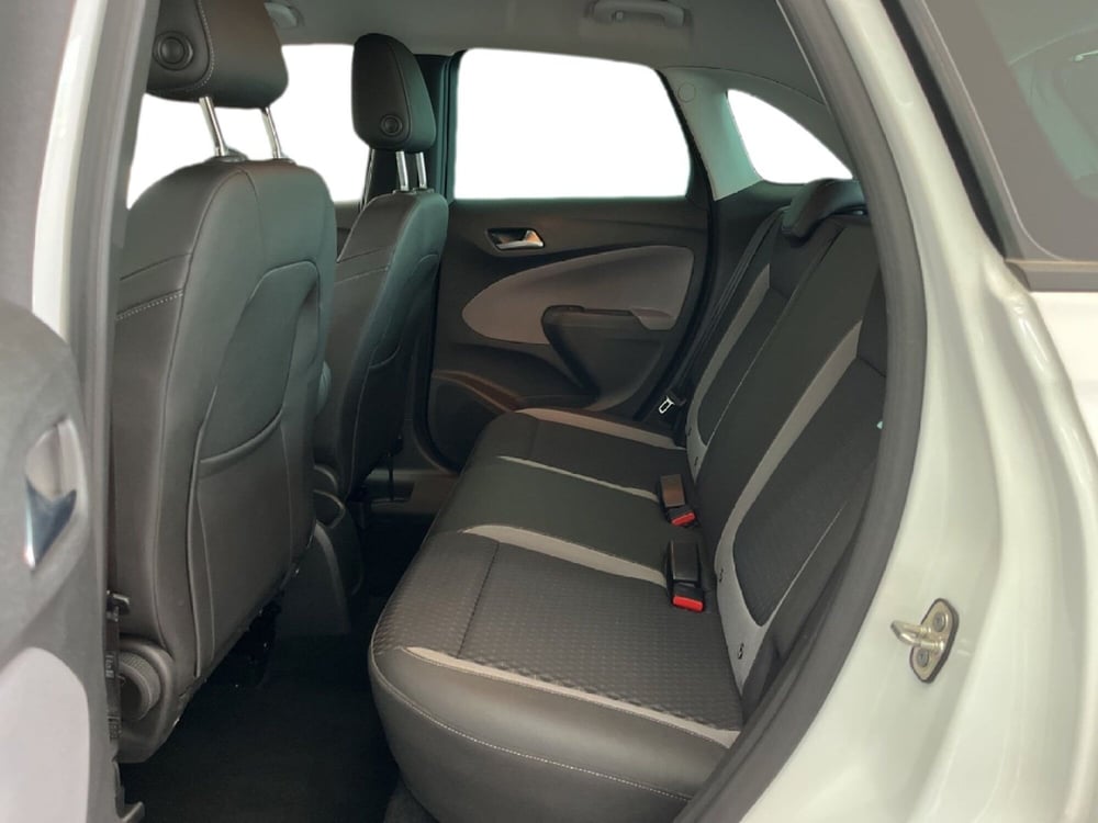 Opel Crossland X usata a Torino (8)