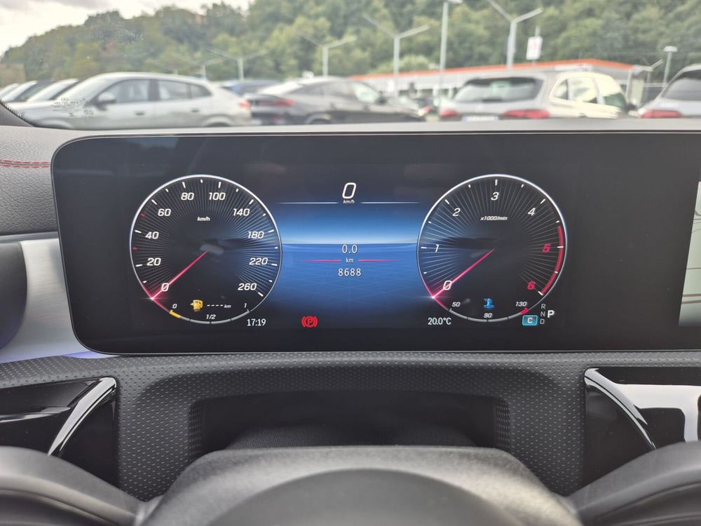 Mercedes-Benz CLA Shooting Brake usata  (14)