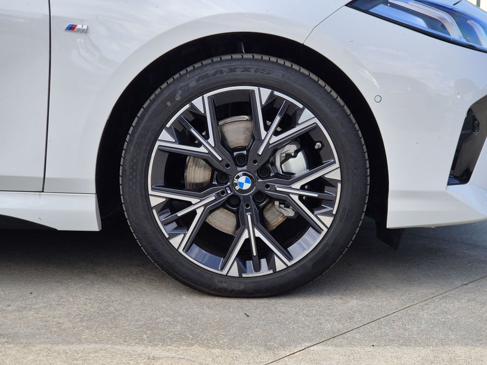 BMW Serie 1 nuova a Genova (13)