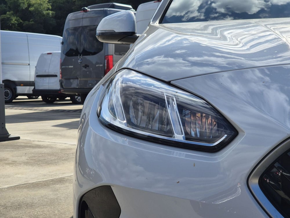 BMW Serie 1 nuova a Genova (18)