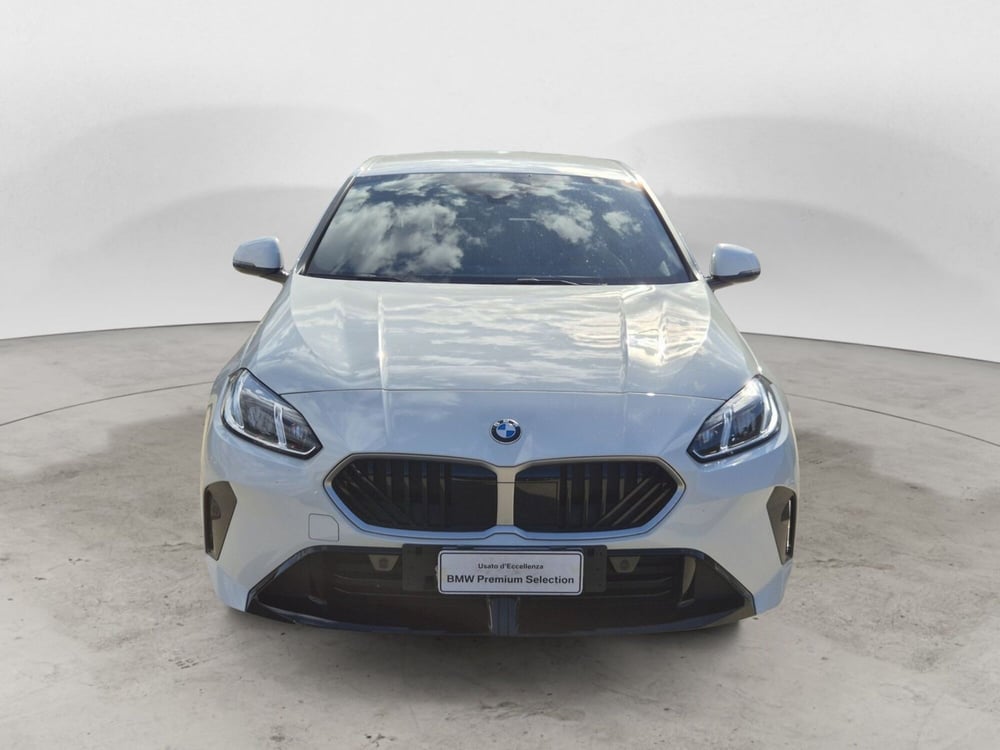 BMW Serie 1 nuova a Genova (2)