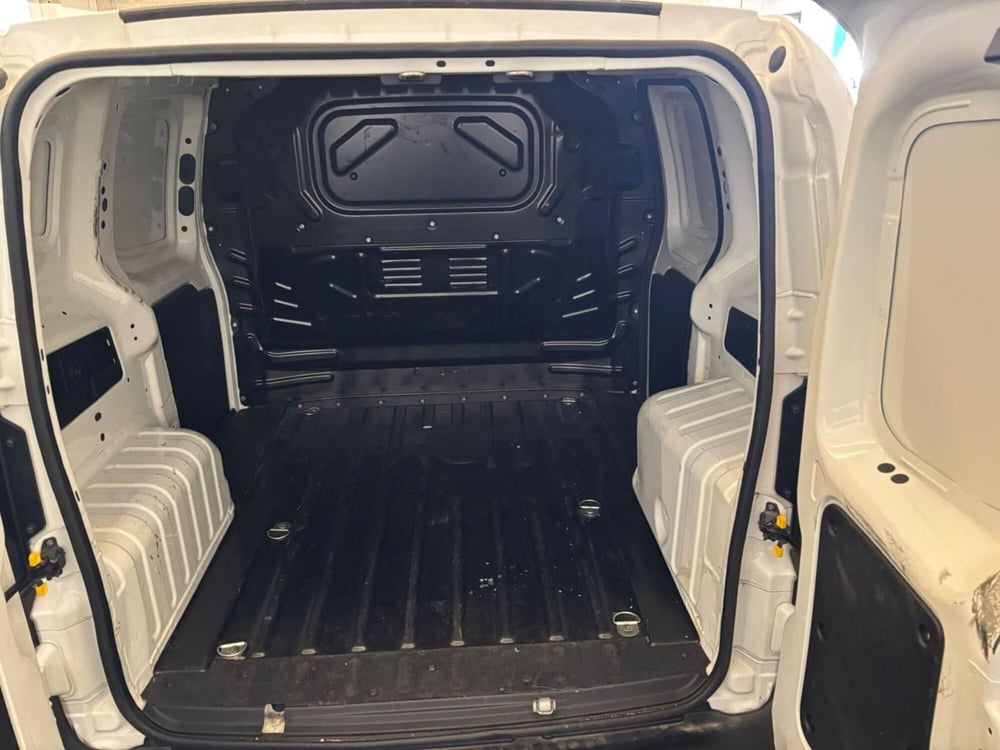 Fiat Fiorino usata a Milano (10)