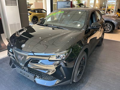 Alfa Romeo Junior 1.2 ibrida 145cv edct6 nuova a Milano