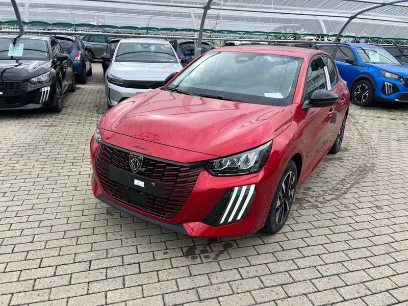Peugeot 208 nuova a Milano
