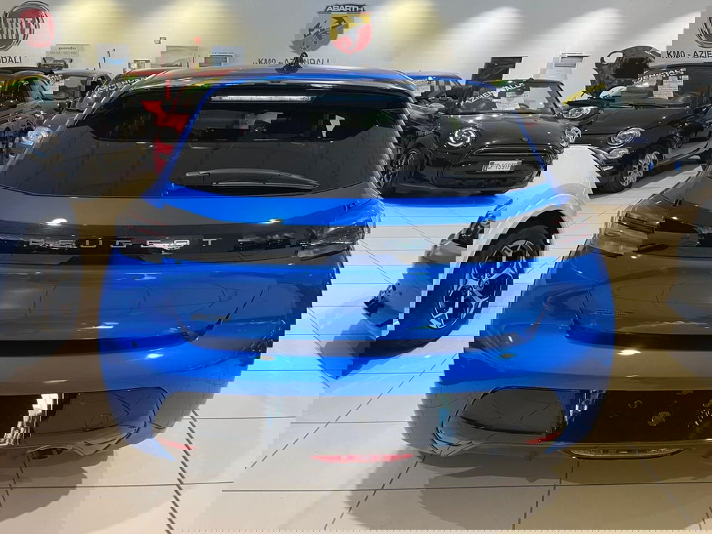 Peugeot 208 nuova a Milano (7)