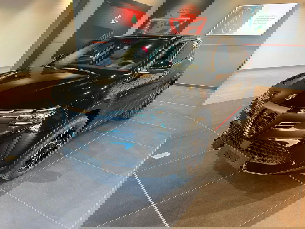 Alfa Romeo Junior nuova a Milano