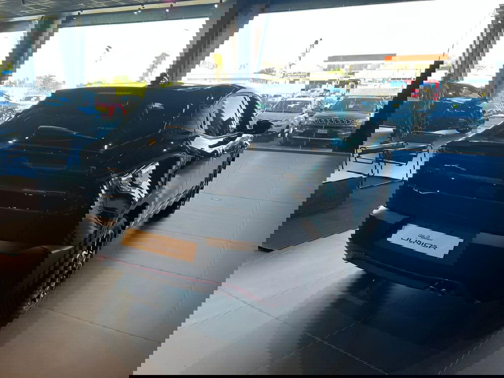 Alfa Romeo Junior nuova a Milano (7)