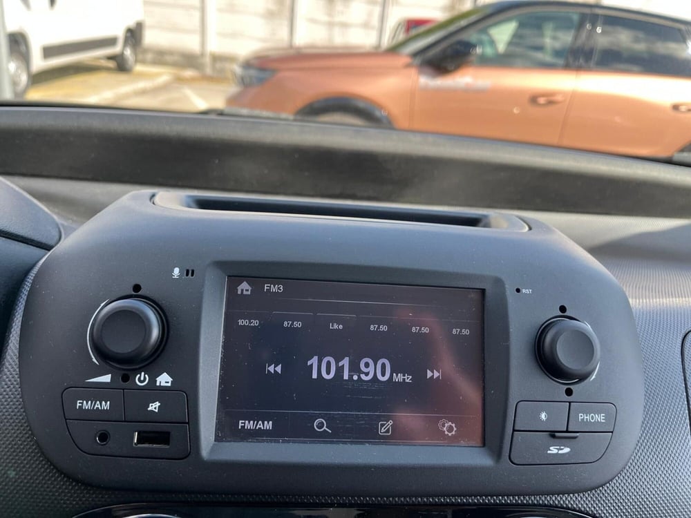 Fiat QUBO usata a Milano (18)