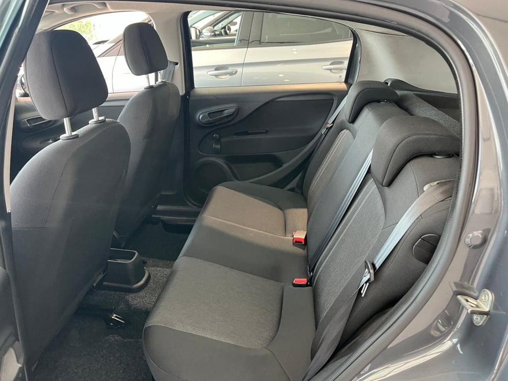 Fiat Punto usata a Milano (13)