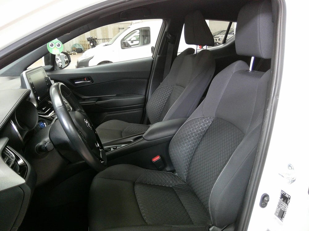 Toyota Toyota C-HR usata a Treviso (10)