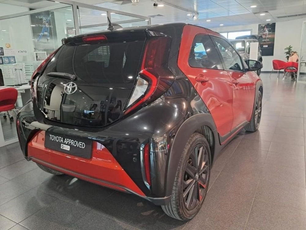 Toyota Aygo X usata a Cagliari (9)