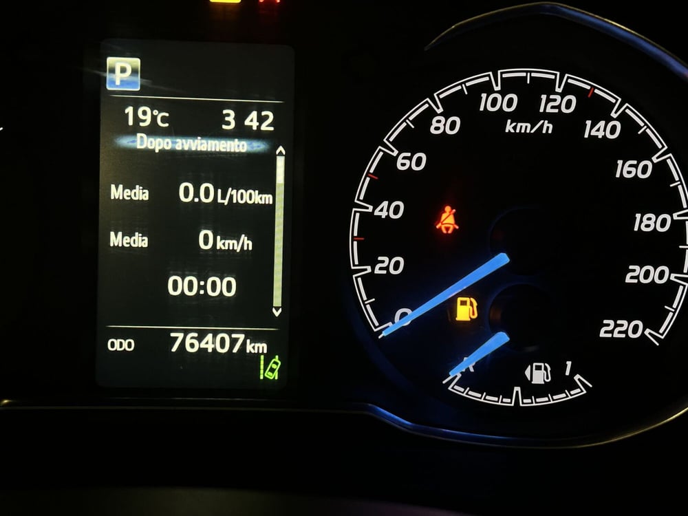Toyota Yaris usata a Milano (13)