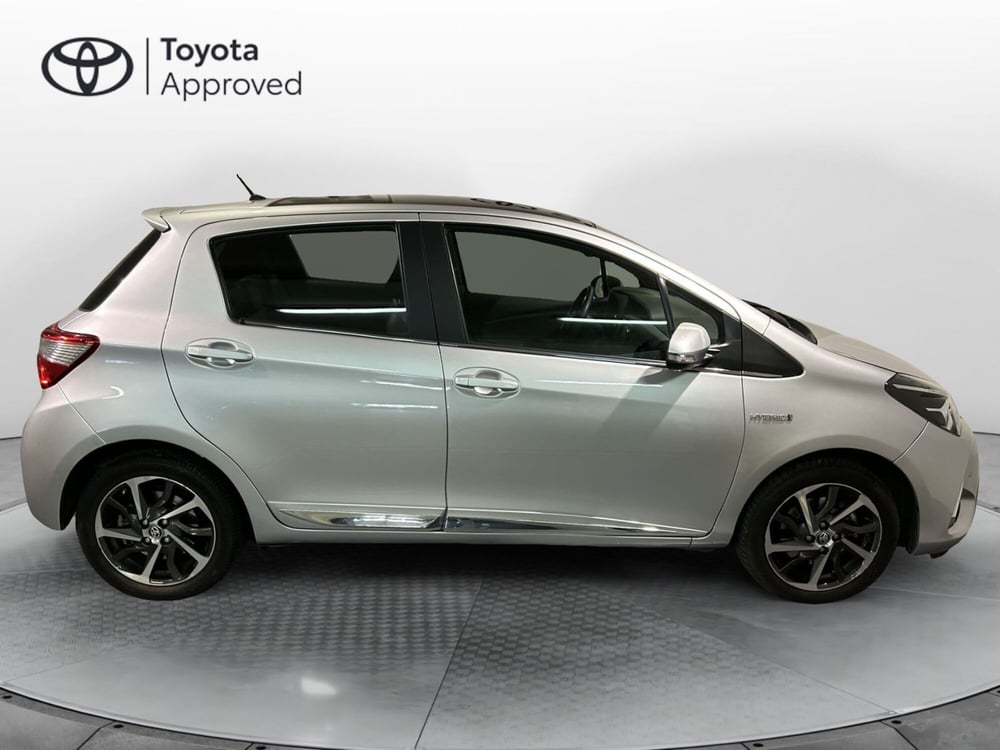 Toyota Yaris usata a Milano (14)