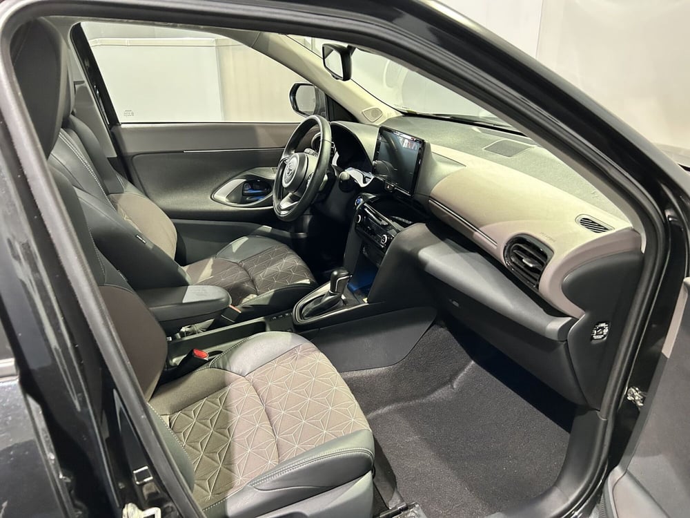 Toyota Yaris Cross usata a Milano (6)