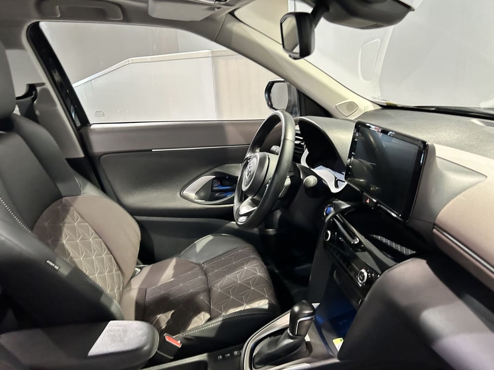 Toyota Yaris Cross usata a Milano (7)