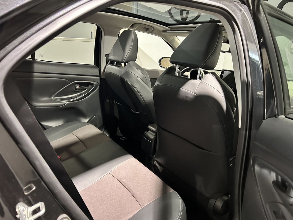 Toyota Yaris Cross usata a Milano (8)