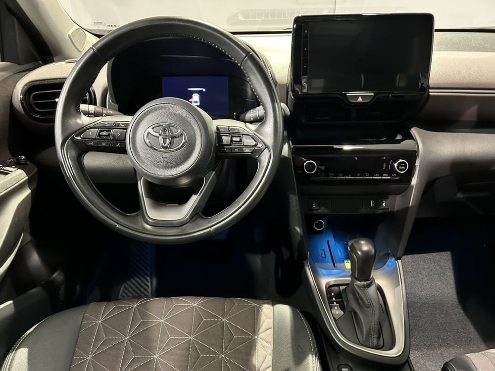 Toyota Yaris Cross usata a Milano (9)